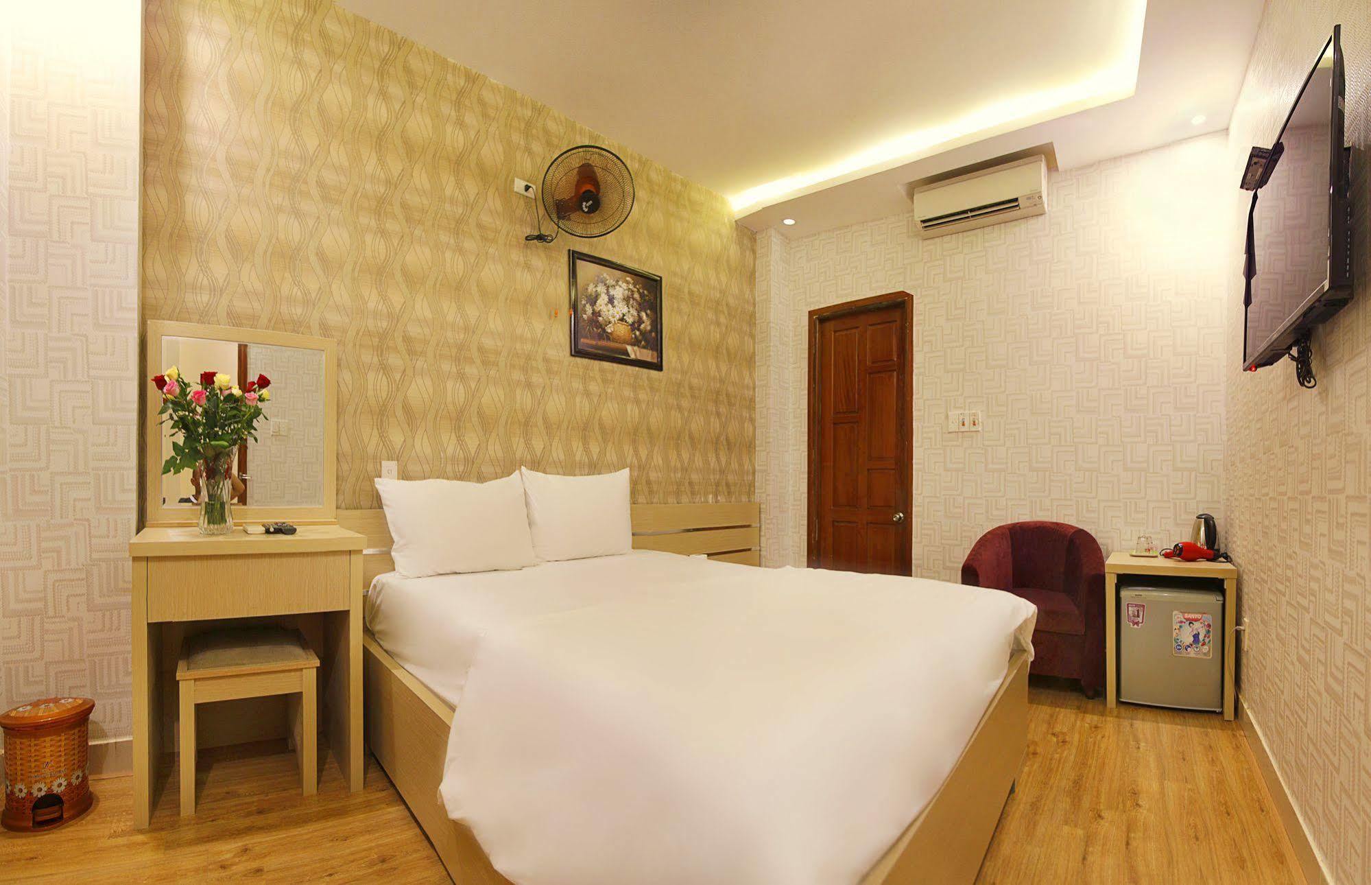Tuan Phong Hotel Da Nang Exteriör bild